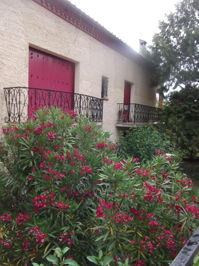 Appartement 48 M2 Avec Jardin Au Rdc Dans Villa A 5 Min A Pied Des Thermes De Vernet-Les-Bains, Location De Samedi A Samedi エクステリア 写真