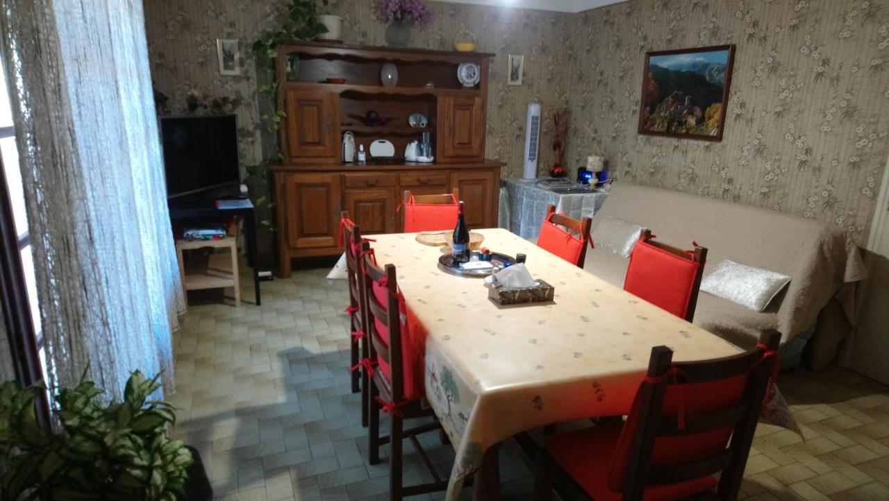 Appartement 48 M2 Avec Jardin Au Rdc Dans Villa A 5 Min A Pied Des Thermes De Vernet-Les-Bains, Location De Samedi A Samedi エクステリア 写真